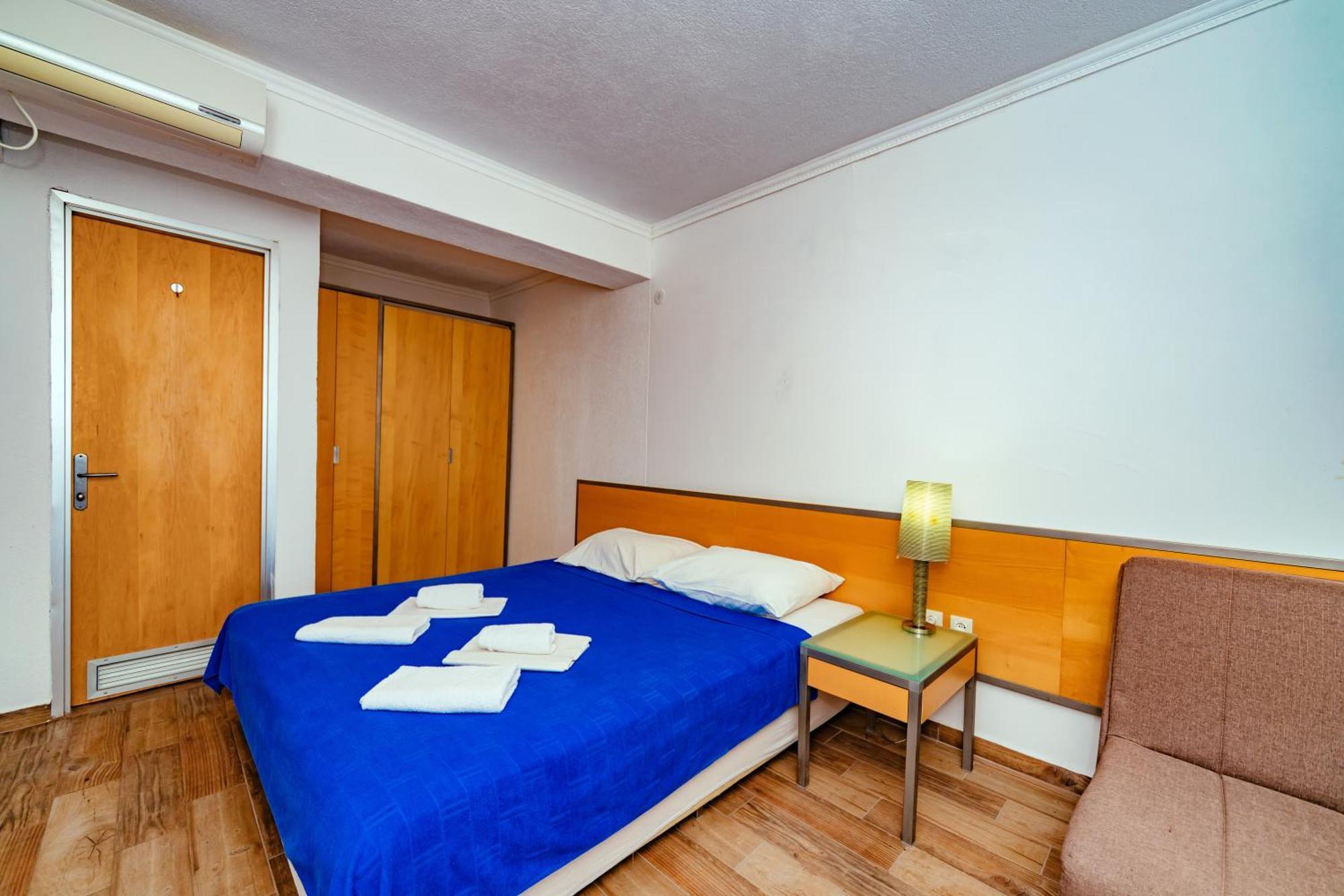 Hotel Savojo Petrovac Luaran gambar