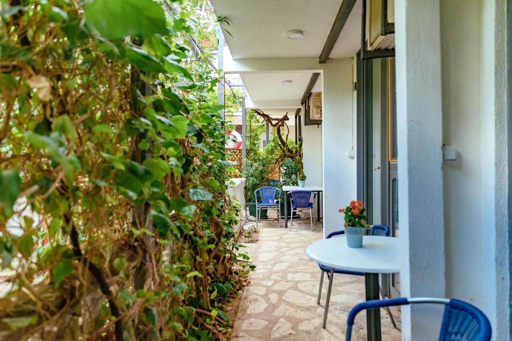 Hotel Savojo Petrovac Luaran gambar